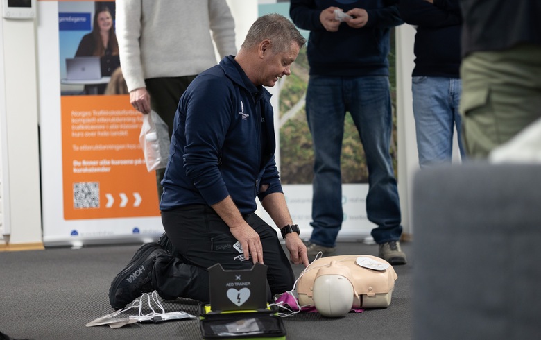 Når vises ny godkjenning, og hvilken rekkefølge må jeg ta etterutdanning? Statens vegvesen svarer på vanlige spørsmål i nytt brev